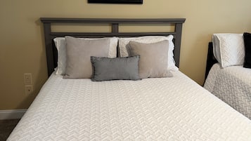 2 chambres, fer et planche Ă repasser, Wi-Fi gratuit, draps fournis