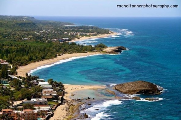 aerial view of Jobos Beach, 4 minutes from the apartment.