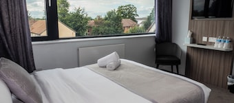 Sky Nights Hotel London Heathrow