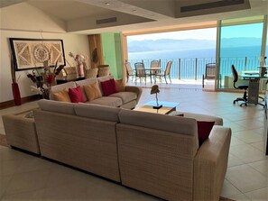 Smart-tv och dvd-spelare