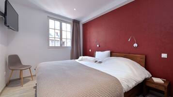 3 habitaciones, tabla de planchar con plancha y wifi gratis