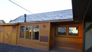Exterior - Walk to downtown and amphitheater (Bend)