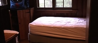 McGregor Bay Heritage Log Lodge Pet Friendly