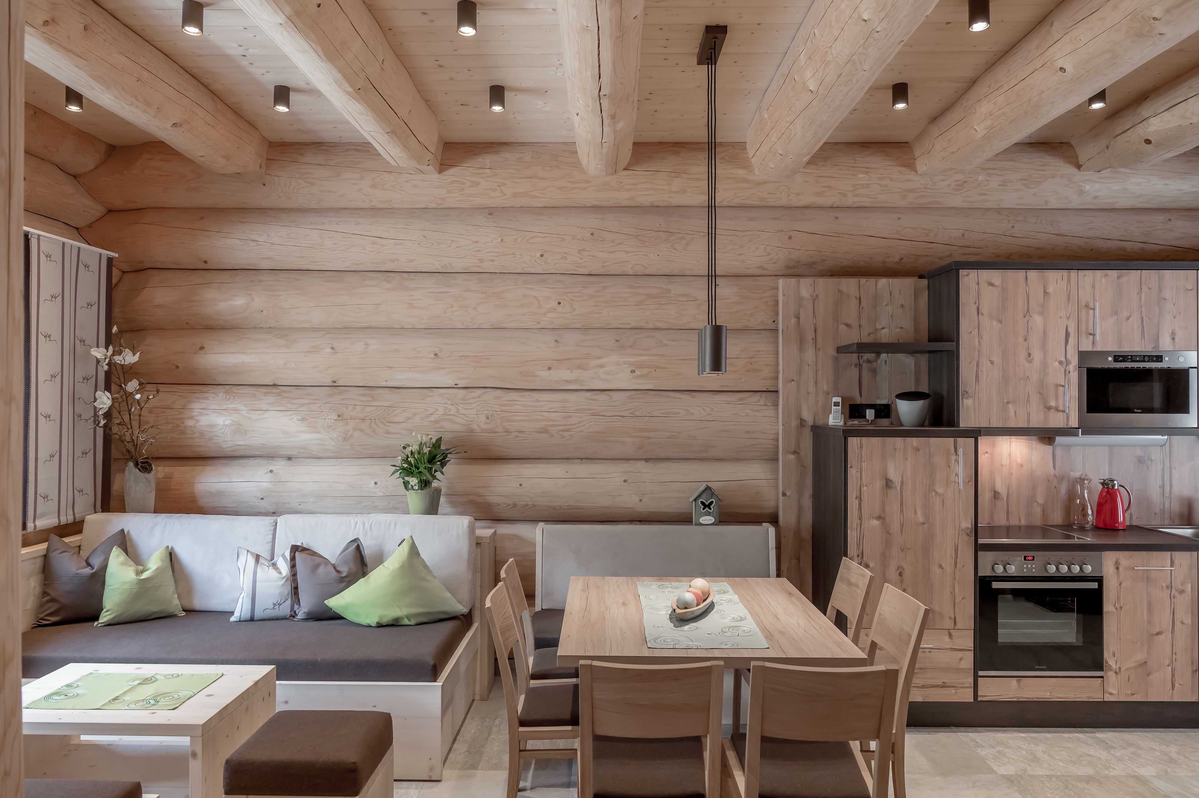 Chalet Premium (Zirben) | Dapur pribadi | Lemari es, microwave, oven, dan kompor