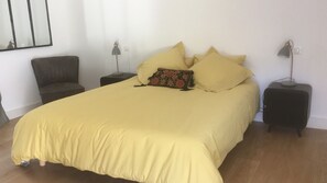 1 quarto, ferros/tábuas de passar roupa, Wi-Fi de cortesia