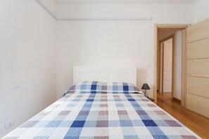 Apartment, 2 Schlafzimmer | 2 Schlafzimmer, kostenloses WLAN, Bettwäsche