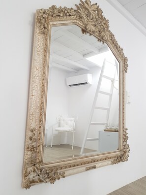 埃及棉床单、高档床上用品、加厚床垫、迷你吧