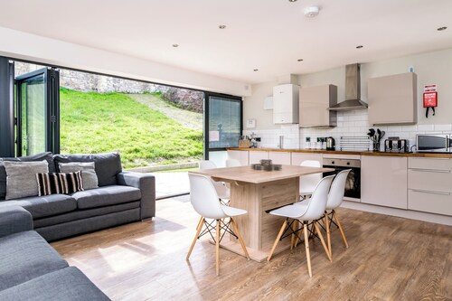 City Apartments Monkbar Mews