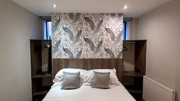Appartement, 3 slaapkamers (No 1 Split Level) | 3 slaapkamers, een strijkplank/strijkijzer, gratis wifi, beddengoed
