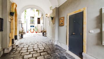 Lối vào nơi lưu trú