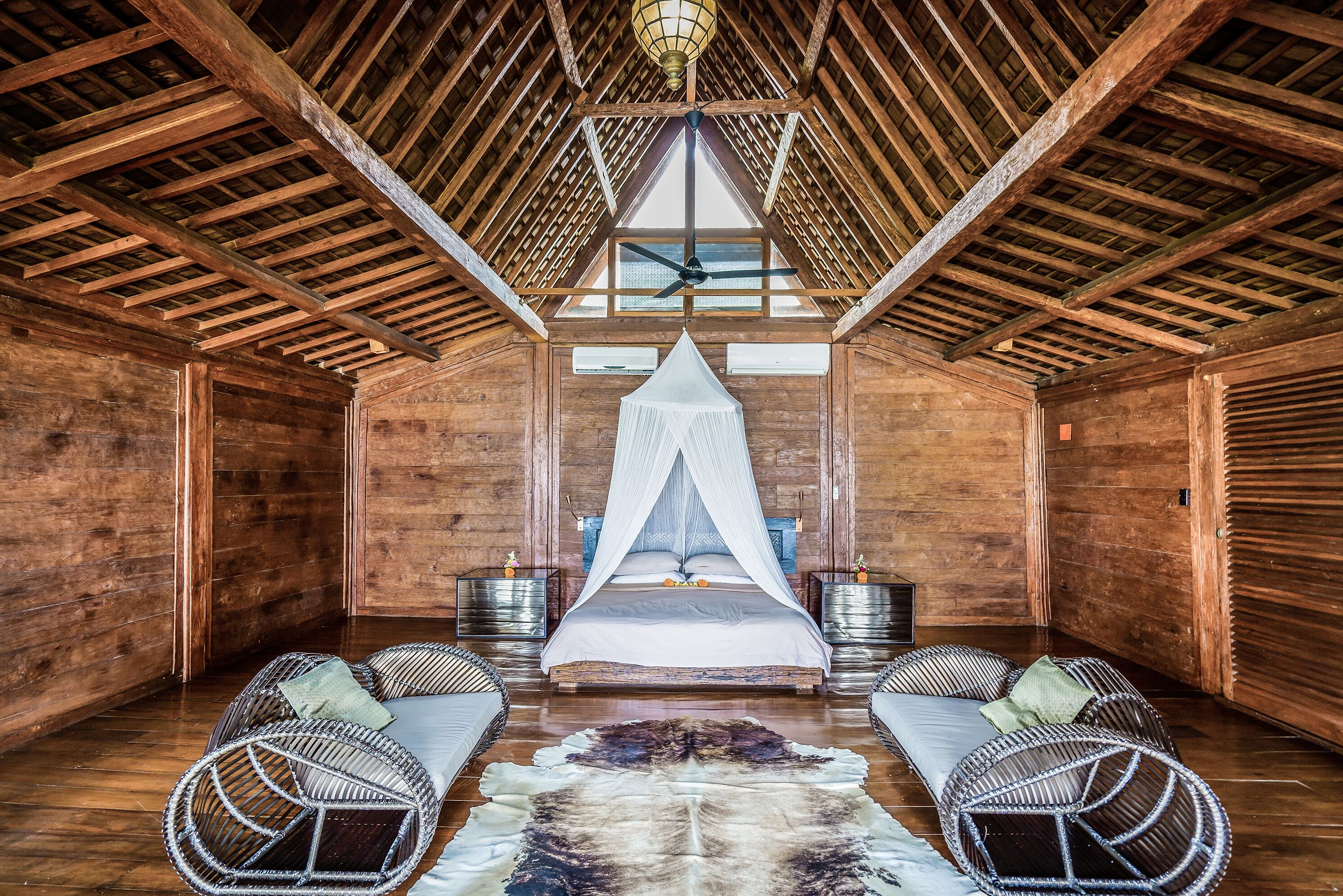 4 habitaciones, tabla de planchar con plancha y wifi gratis 