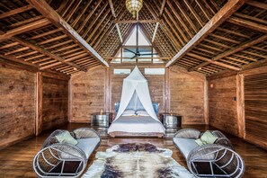 4 bedrooms, iron/ironing board, free WiFi, bed sheets - Villa Tao, Full Ocean View (balian)