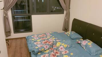 3 多间卧室、熨斗/熨衣板、WiFi、轮椅无障碍