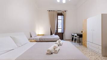 Apartment, 4 Bedrooms | 4 bedrooms, desk, free WiFi, bed sheets