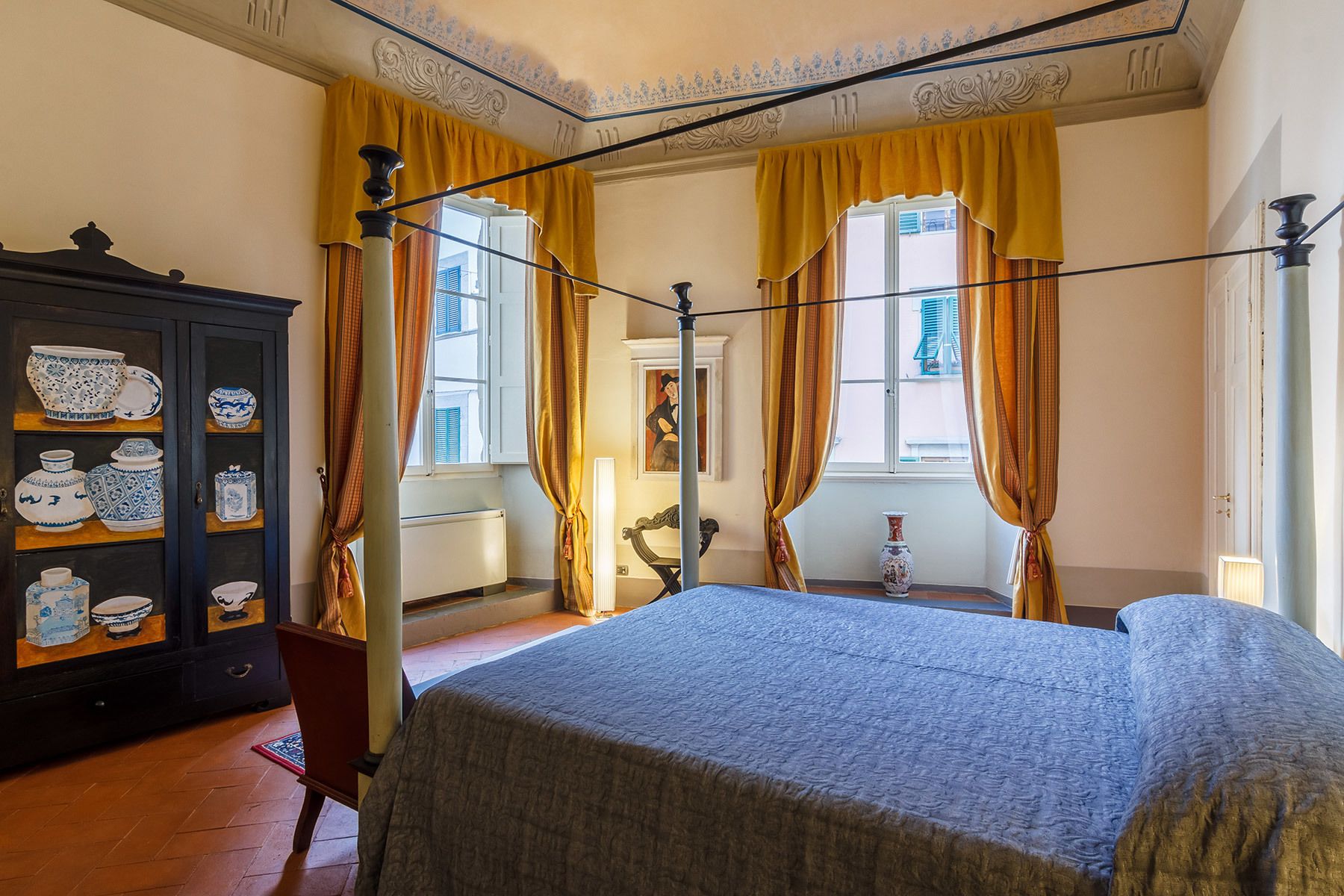 Deluxe-Doppelzimmer, Stadtblick | Individuell eingerichtet, kostenlose Babybetten, kostenloses WLAN