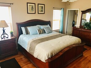 3 bedrooms, free WiFi, bed sheets