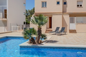 Piscine extérieure