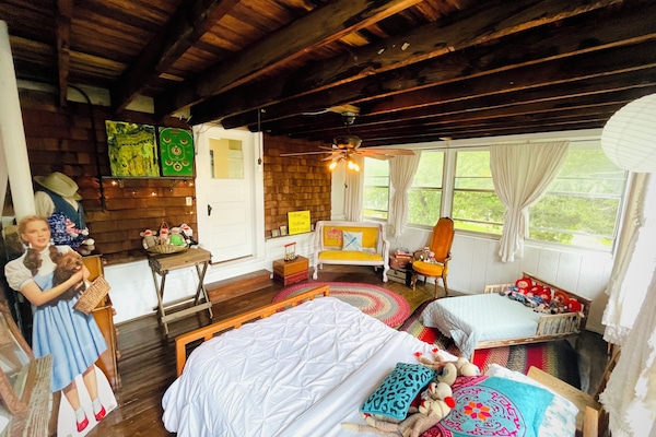 4 soveværelser, skrivebord, strygejern/strygebræt, gratis Wi-Fi