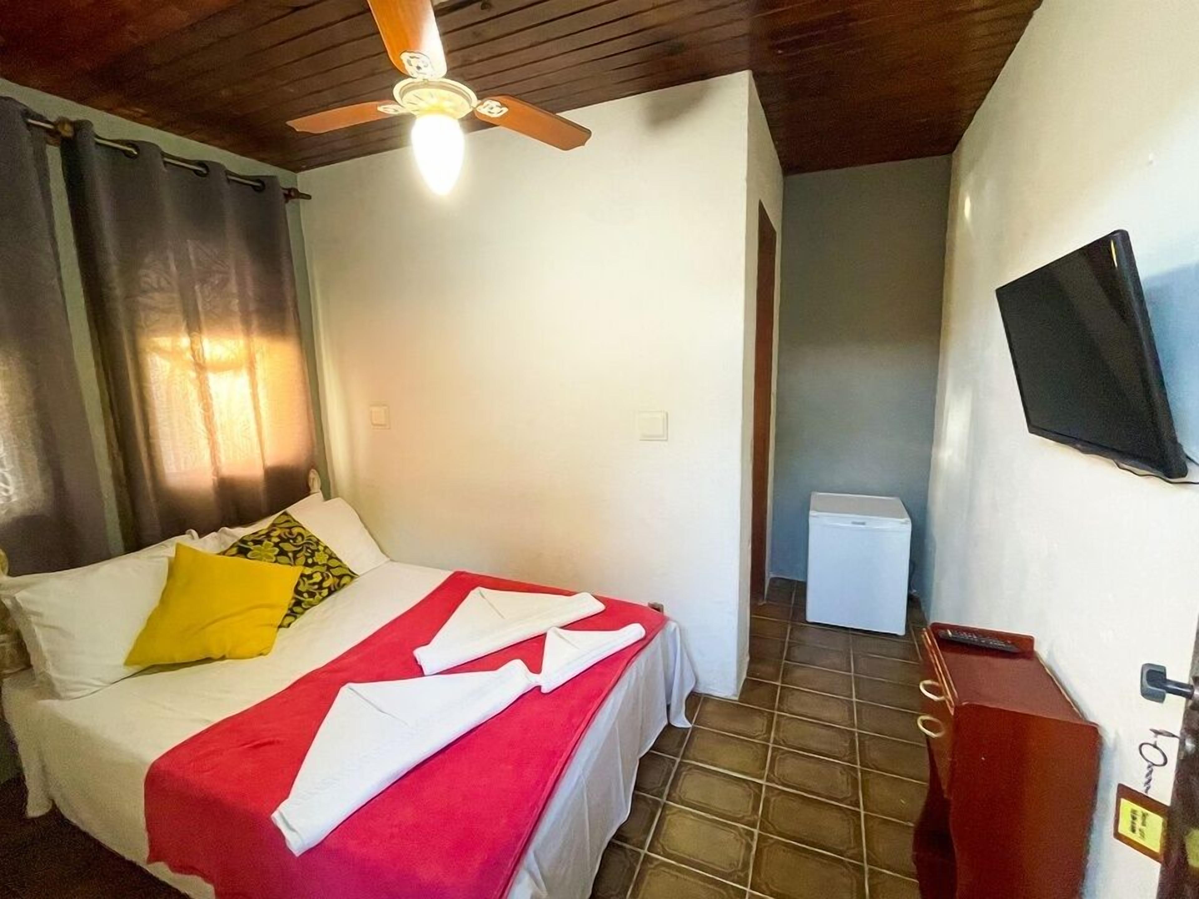 Minibar, kostenloses WLAN, Bettwäsche