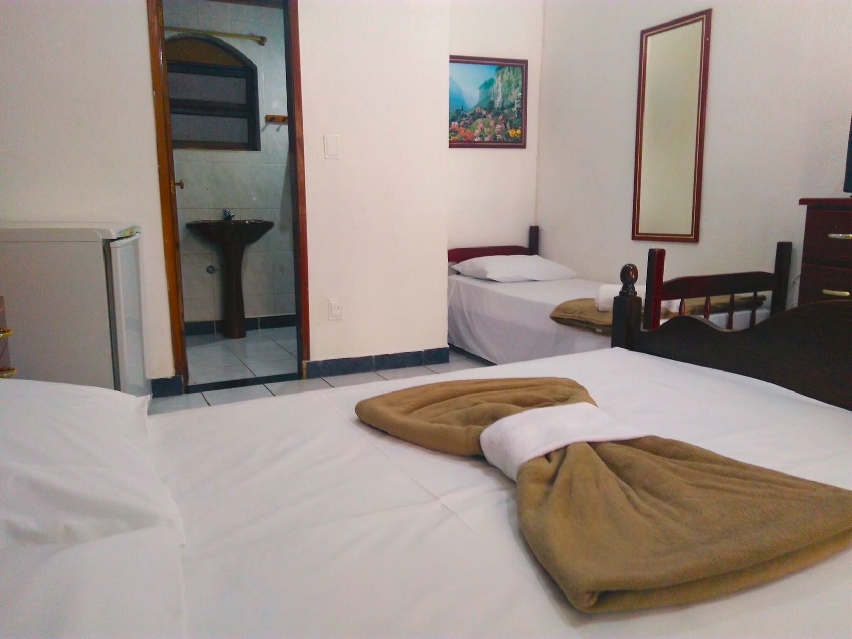 มินิบาร์, Wi-Fi ฟรี, ผ้าปูที่นอน