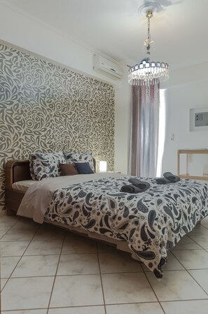 Luxury Apartment, 3 Bedrooms | 3 bedrooms, individually decorated, individually furnished - Luxury City Center Apartment (Kalabaka)