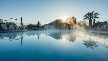 Opvarmet pool