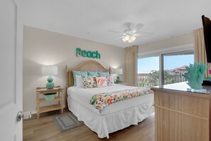 3 makuuhuonetta, silitysrauta/-lauta, ilmainen Wi-Fi, vuodevaatteet