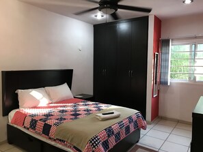 1 bedroom, iron/ironing board, WiFi, bed sheets