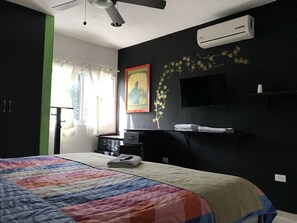 1 bedroom, iron/ironing board, internet, bed sheets