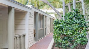 تفاصيل الفندق من الخارج