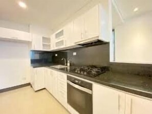 Dishwasher, coffee/tea maker