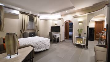 1 habitación y caja de seguridad en la habitación