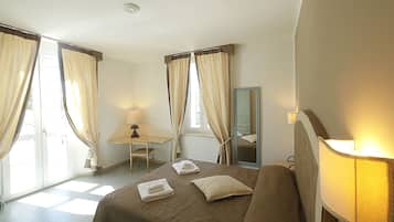 Apartment, 2 Schlafzimmer, Raucher | Zimmersafe, kostenloses WLAN, Bettwäsche