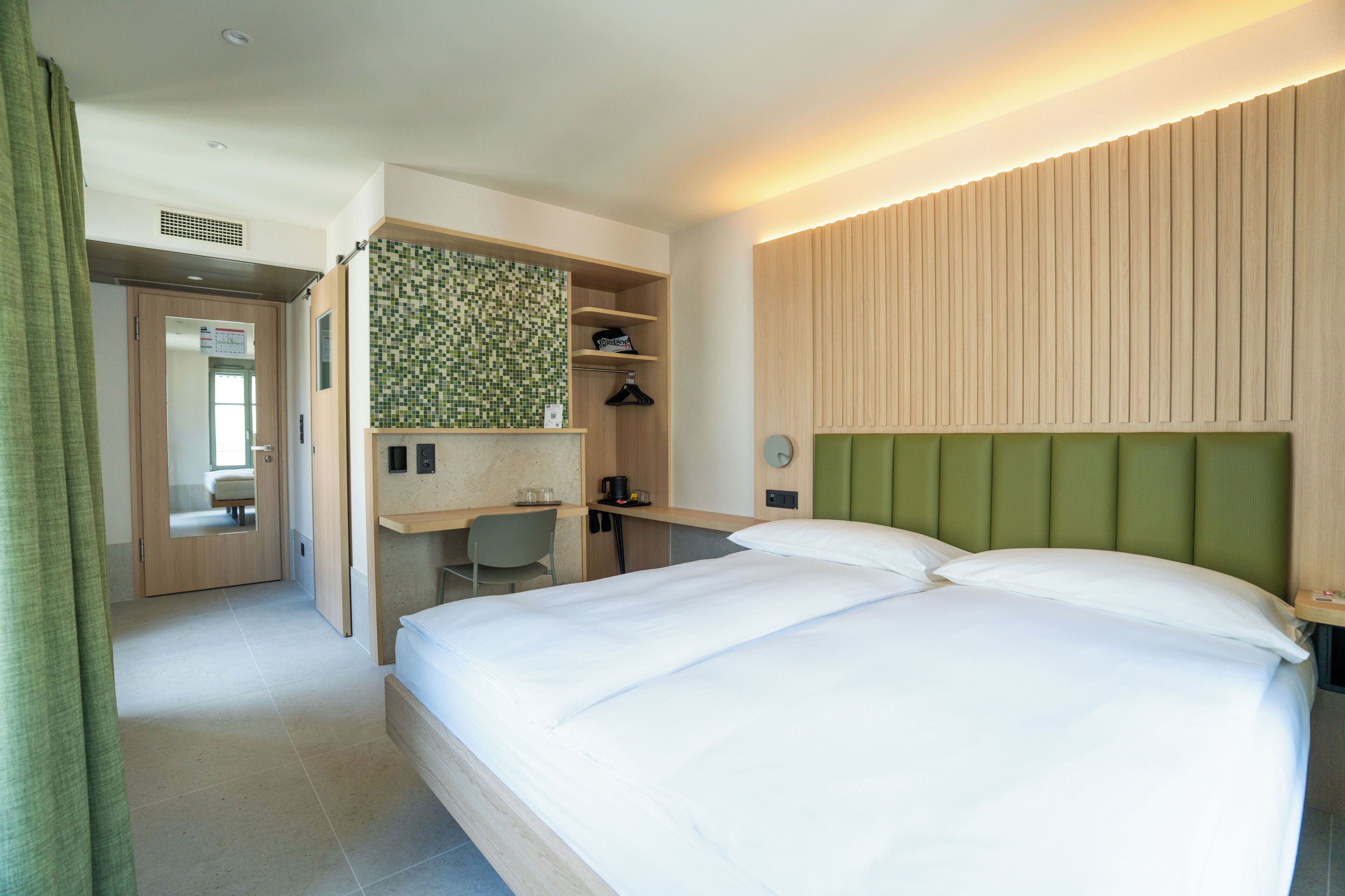 Double or Twin Room | Hypo-allergenic bedding, desk, soundproofing, free cribs/infant beds