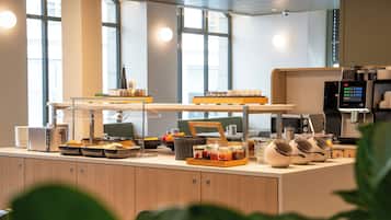 Daily buffet breakfast (CHF 15 per person)