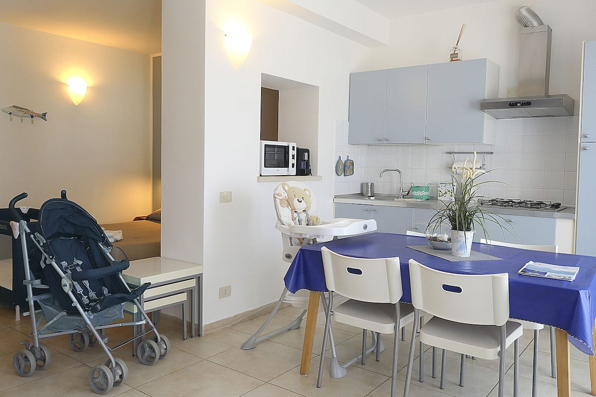 Studio, 1 Double Bed with Sofa bed | Living area | Flat-screen TV