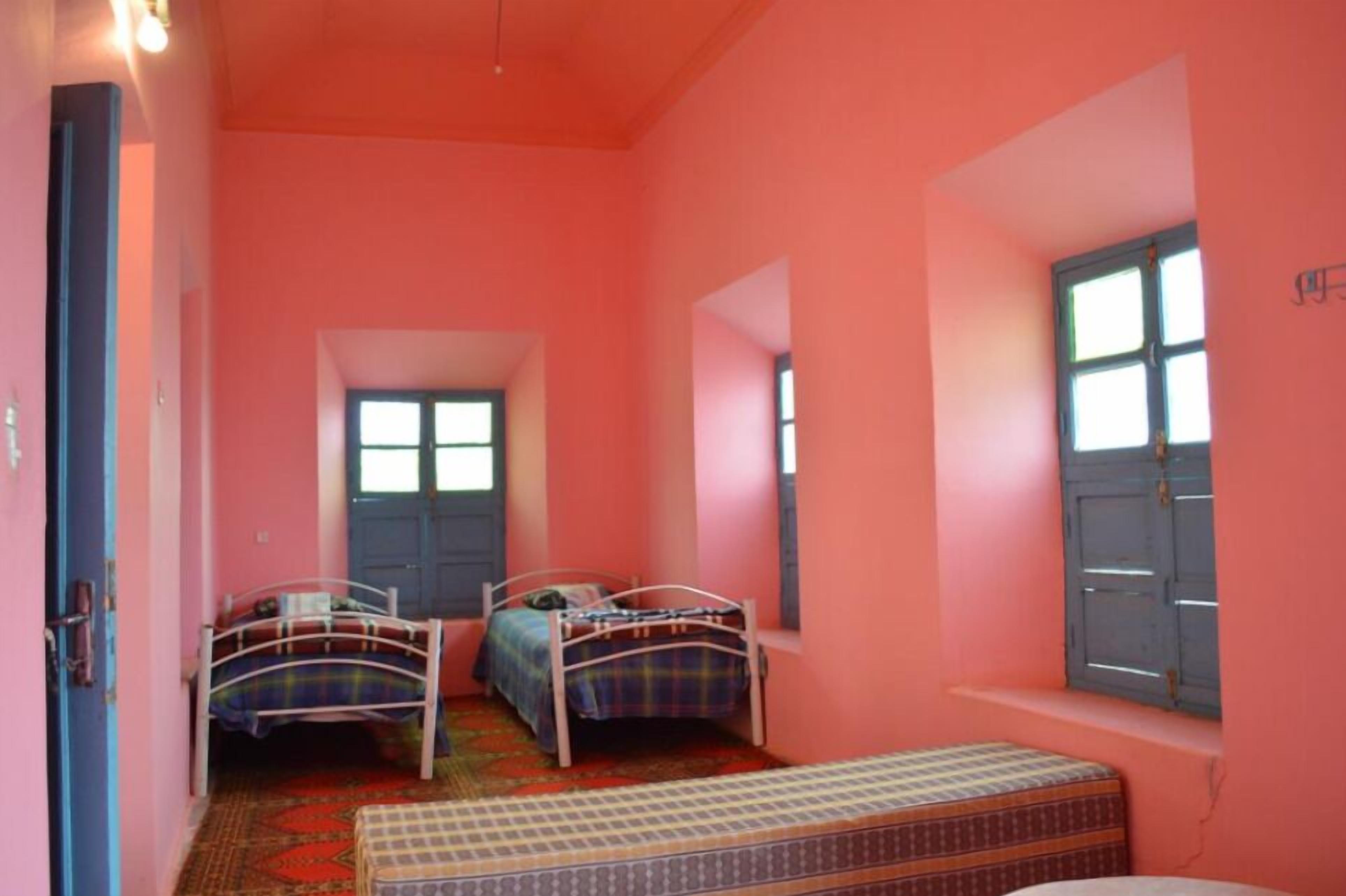 Standard Quadruple Room | Bed sheets