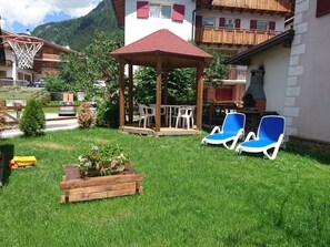 Garden - Hotel Nès Crépes (San Giovanni di Fassa)