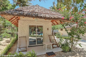 Bungalow, 1 Queen Bed, Non Smoking, Garden View (Double) | View from room