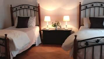 3 bedrooms, iron/ironing board, travel cot, free WiFi