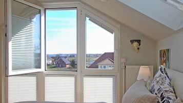 4 Schlafzimmer, Reisekinderbett, WLAN, Bettwäsche