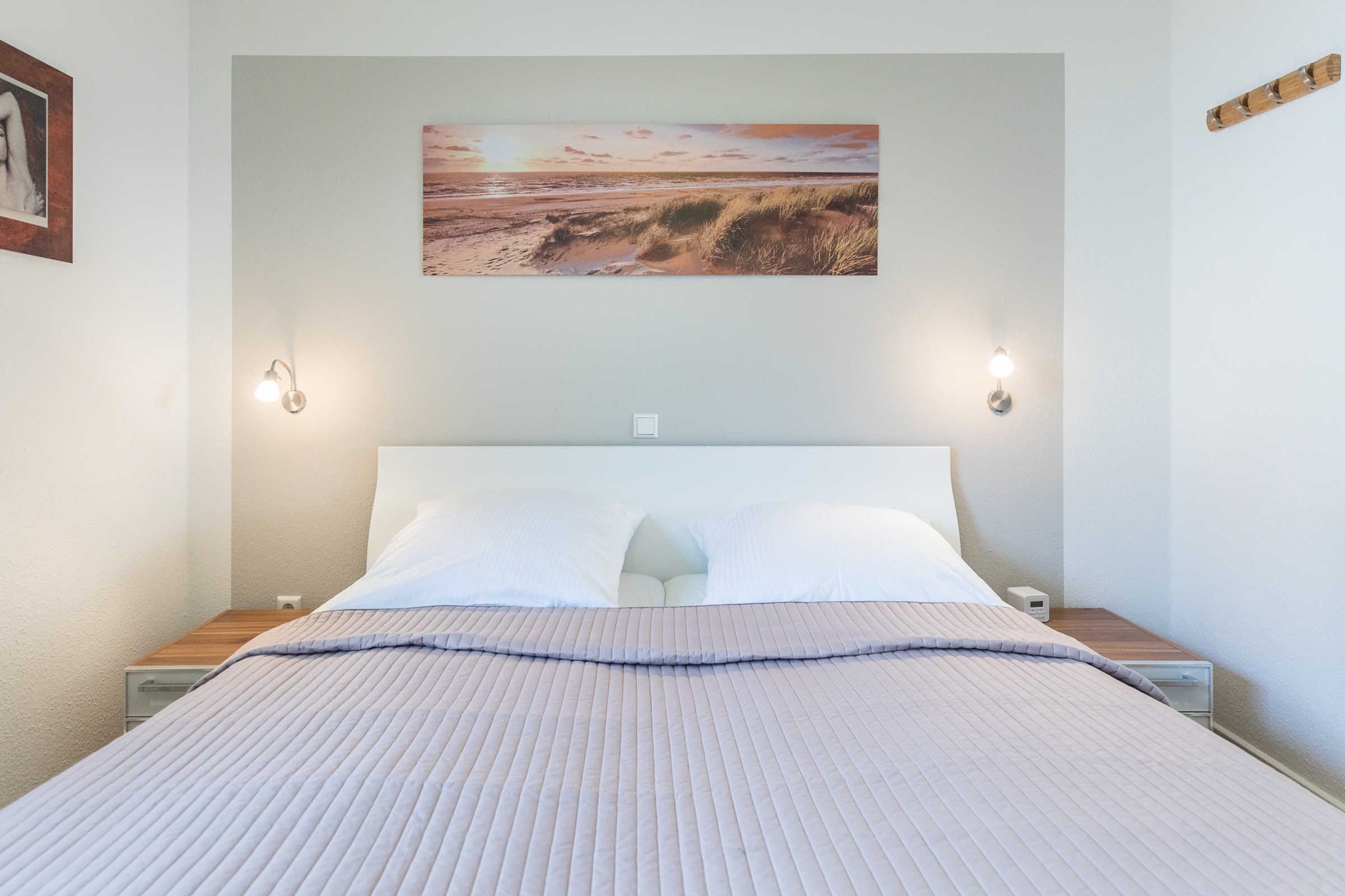 2 عدّة غرف نوم وسرير سفر وواي فاي وملاءات أسرّة