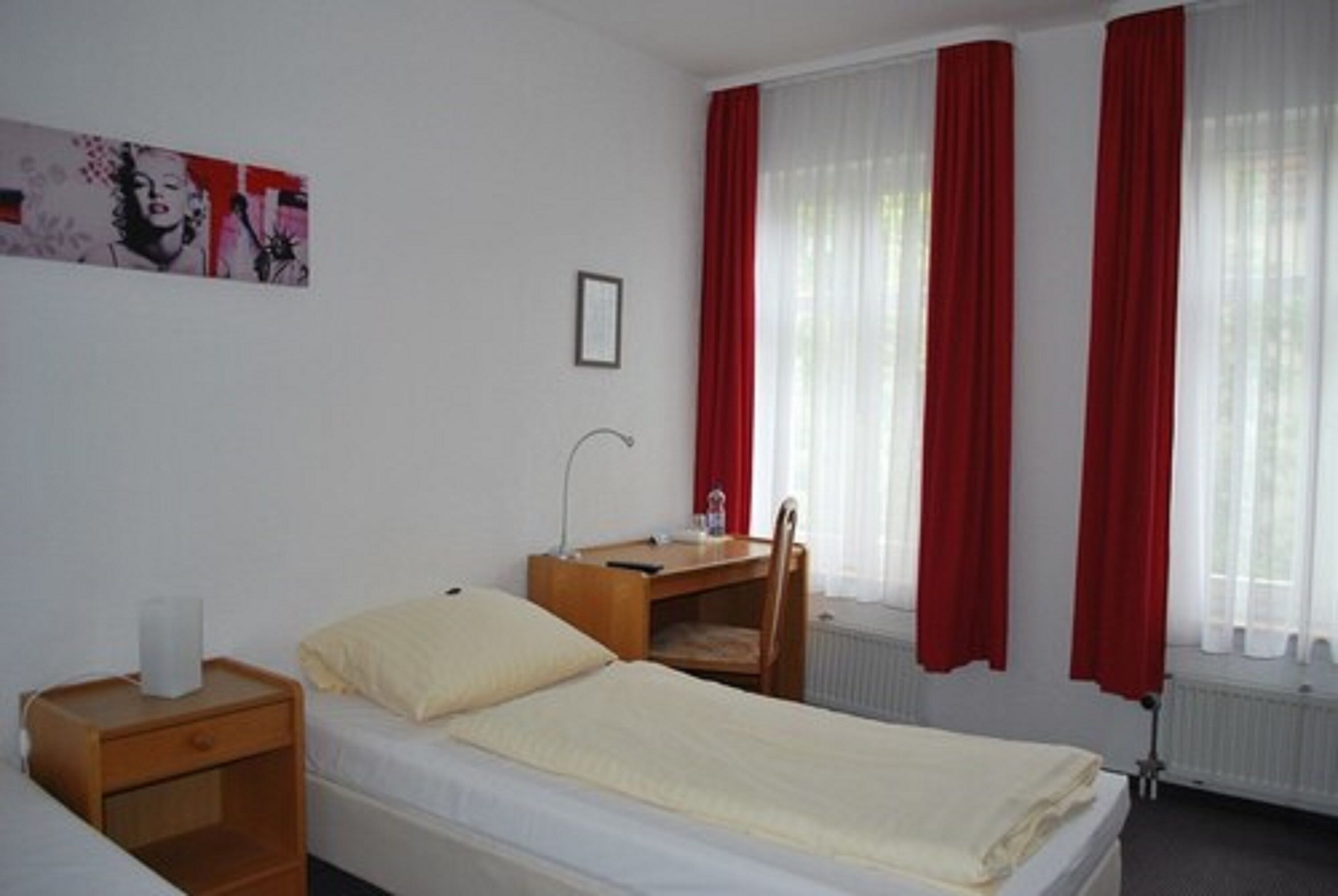 Foto - Hotel Nassauer Hof Frankfurt - Nähe Jahrhunderthalle Süwag Energie Arena