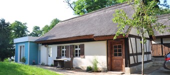 Beautiful fisherman's house from 1774 on Schwielowsee, with exclusive furnishings