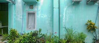 RedDoorz near Politeknik Manado