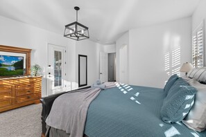4 bedrooms, WiFi, bed sheets