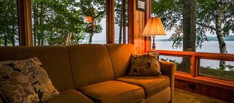 Bigbay vacation home on Lake Independence.