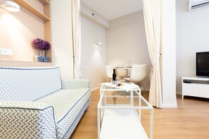 Colchones Tempur-Pedic, decoración personalizada y muebles diferentes 