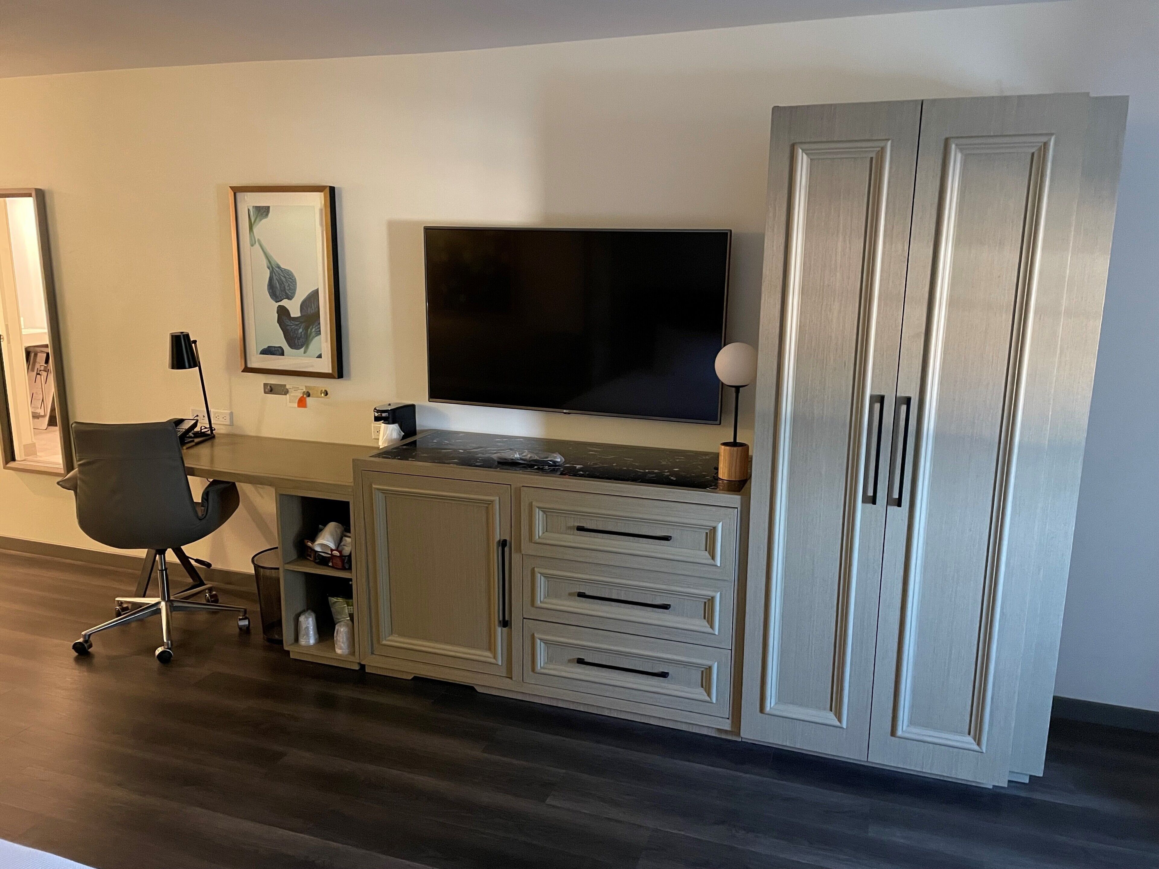 room, 2 queen beds, accessible, bathtub | television