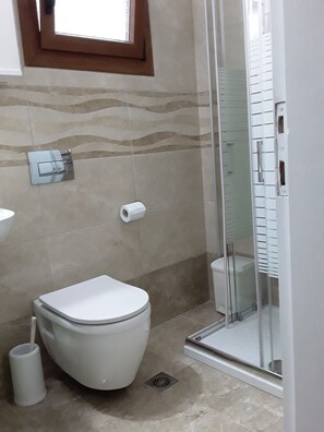 Basic Double or Twin Room, Sea View | Free WiFi, bed sheets - Ethra (Alonissos)